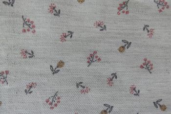 IT-DD126 Deadstock 100% Cotton Twill Ditsy Floral Print - Cream Marl