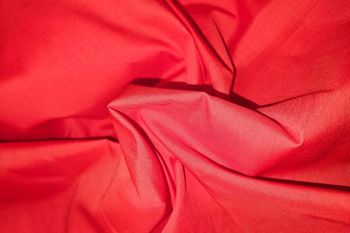 Ex Tootal Deadstock Designer Superior Quality Cotton Rich Poplin Plain - Red